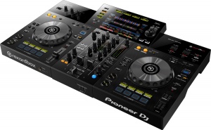  XDJ-RR - 2-kanálový DJ systém all-in-one 