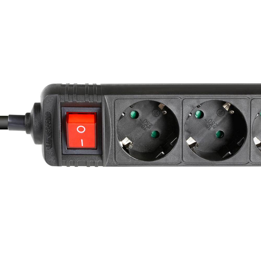 8747 S3 - 3-zásuvkový predlžovací kábel s vypínačom 