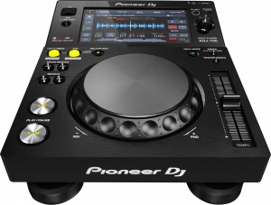  XDJ-700 - Kompaktný DJ multiplayer